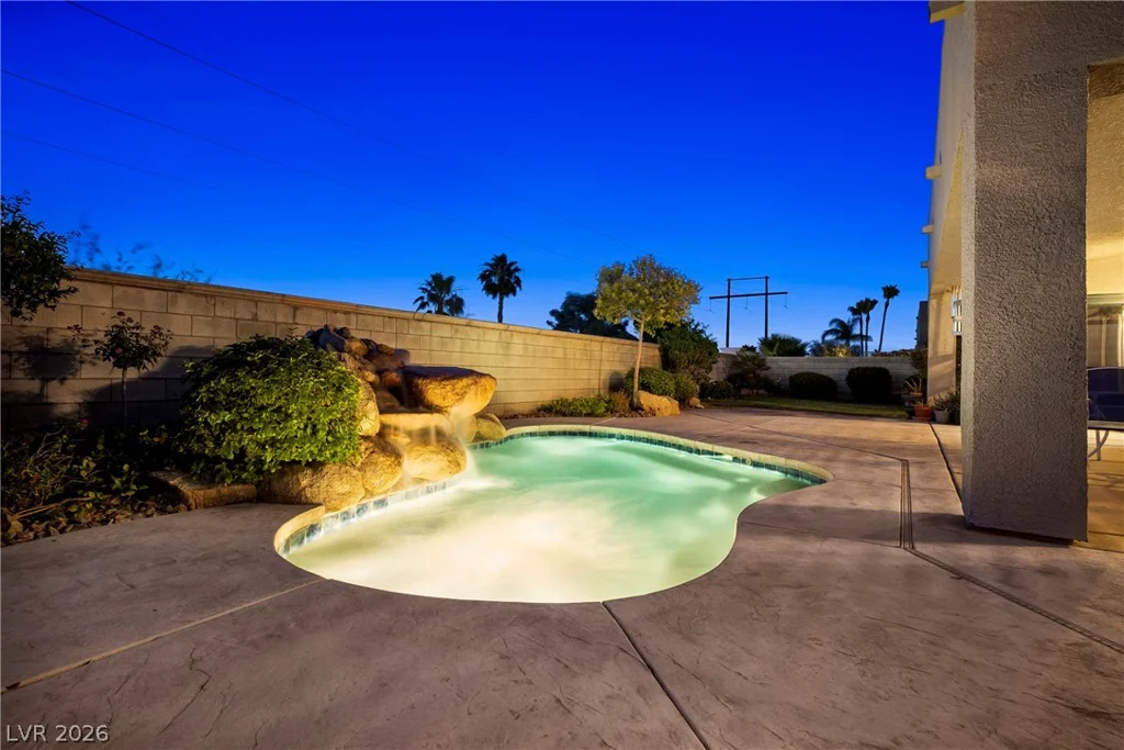 348 Quiet Harbor, Henderson, NV 89052