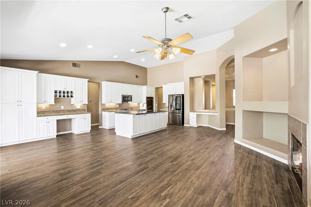 348 Quiet Harbor, Henderson, NV 89052