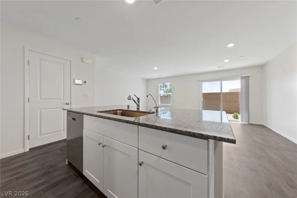 7909 Whisper Words, Las Vegas, NV 89113