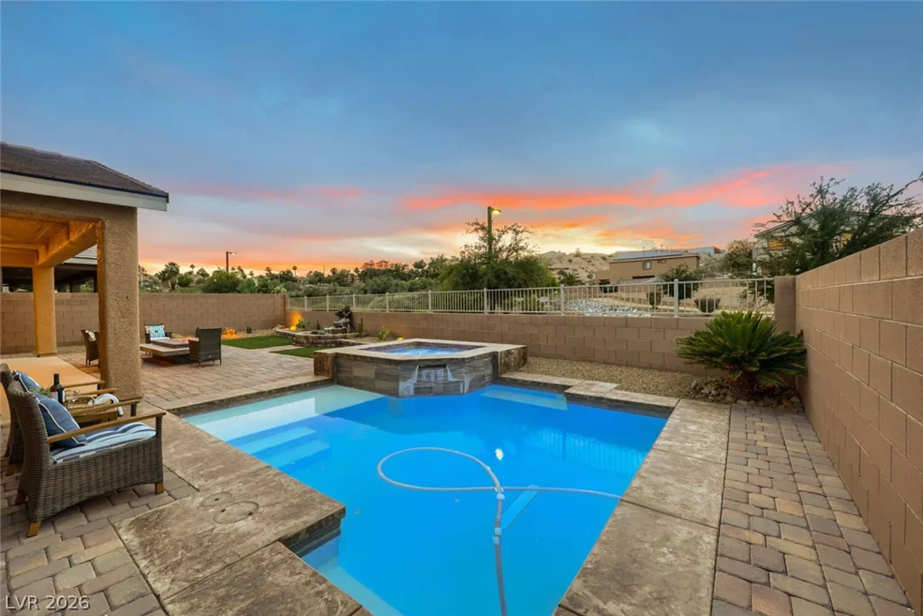 812 Flowing Meadow, Henderson, NV 89014
