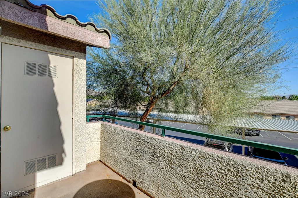 5710 Tropicana, Las Vegas, NV 89122