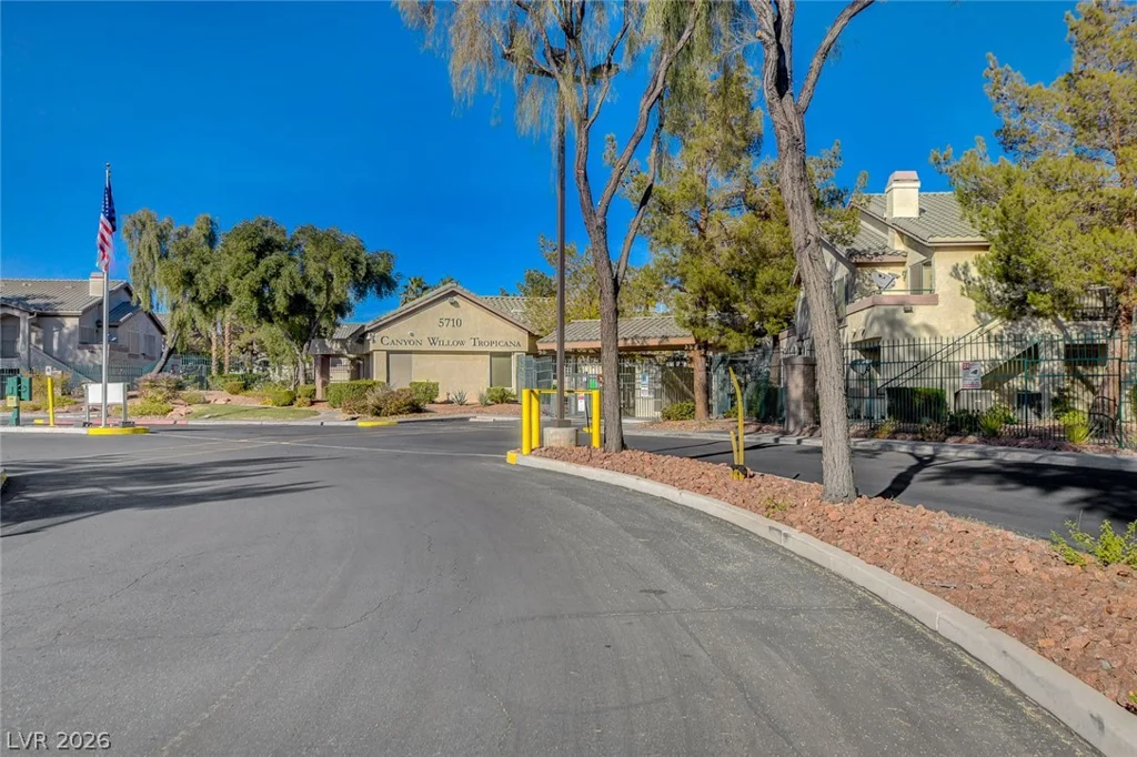 5710 Tropicana, Las Vegas, NV 89122