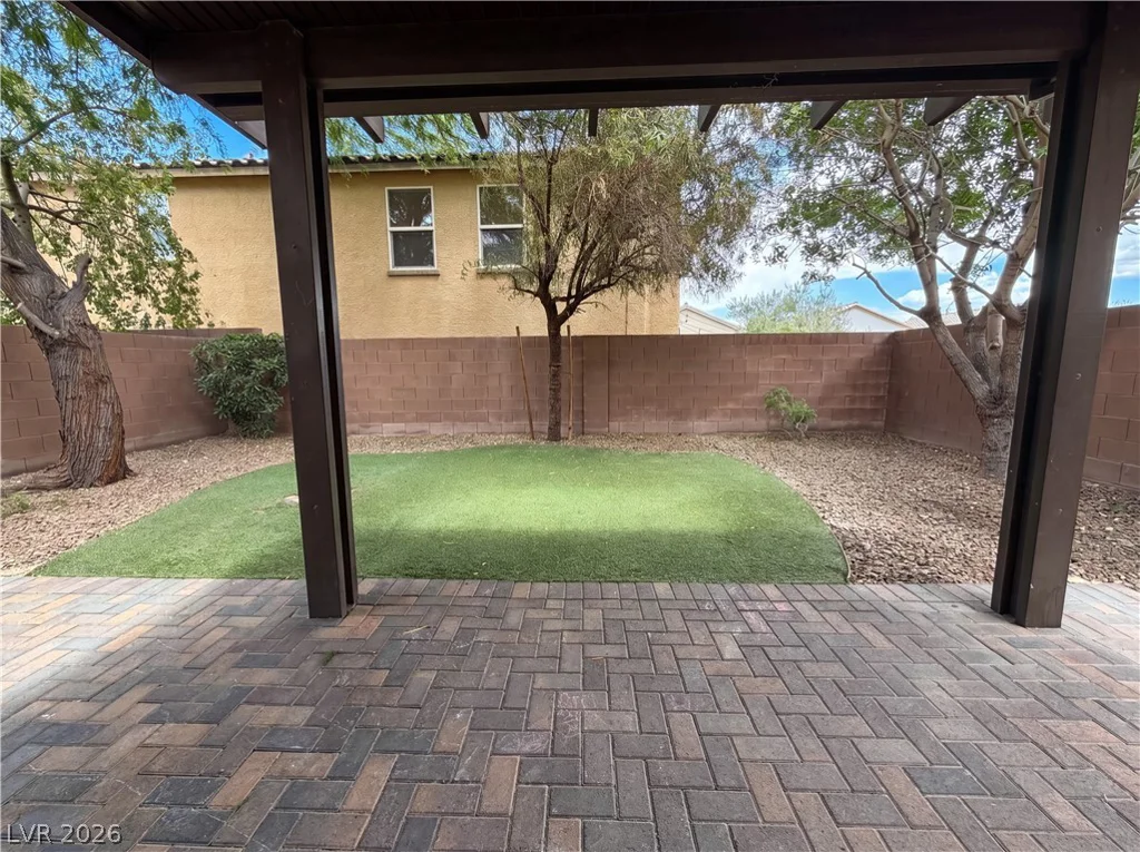 7478 Benlomond, Las Vegas, NV 89179