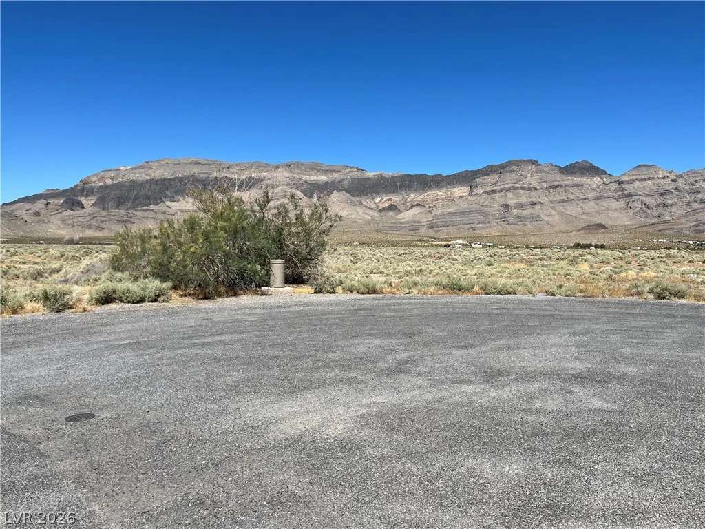 1561 Big Oak, Pahrump, NV 89060