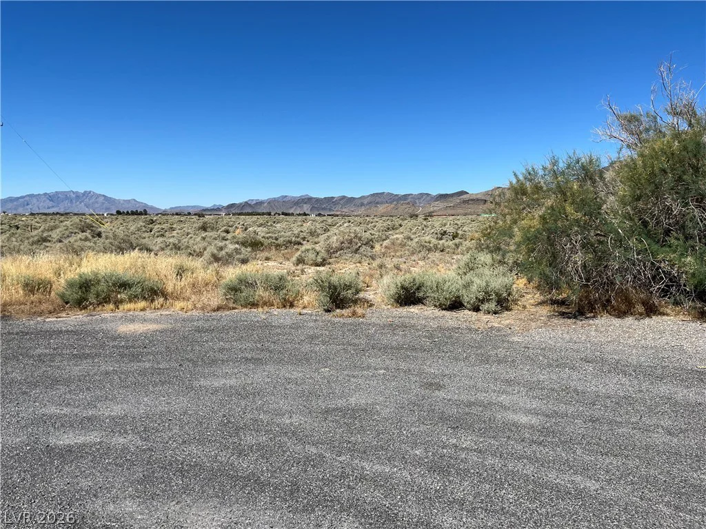1561 Big Oak, Pahrump, NV 89060
