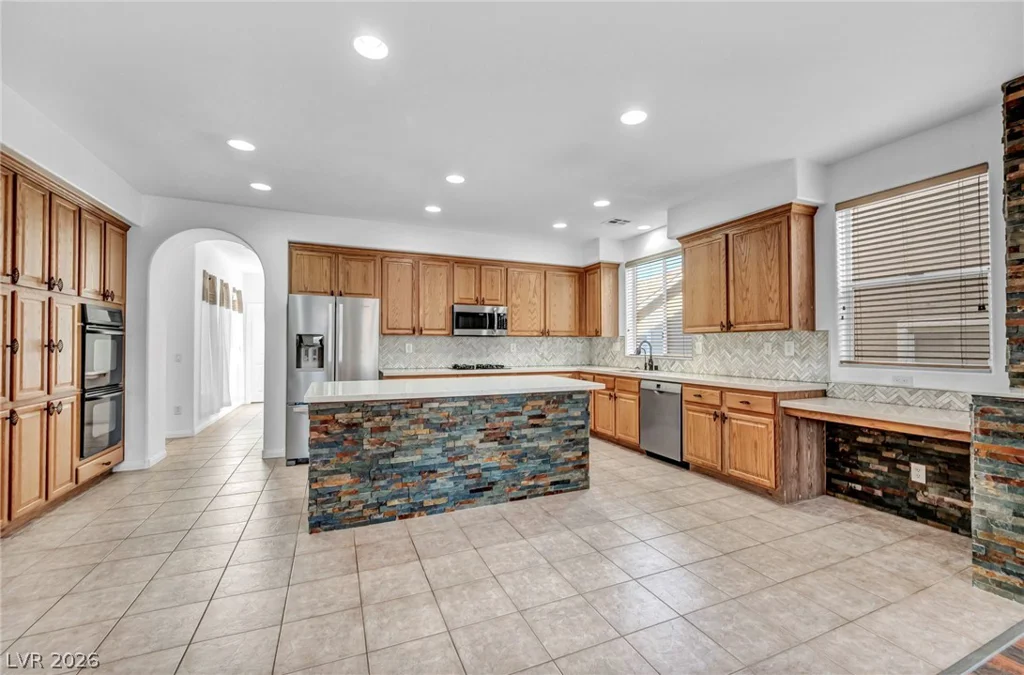 8213 Weeping Springs, Las Vegas, NV 89131
