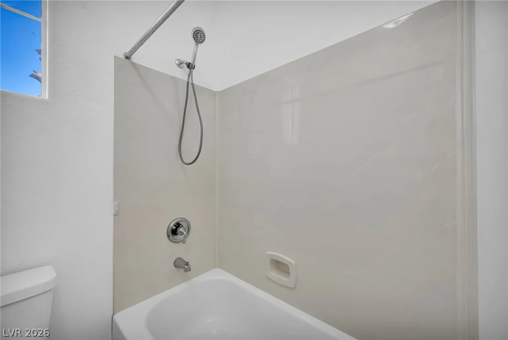 8213 Weeping Springs, Las Vegas, NV 89131