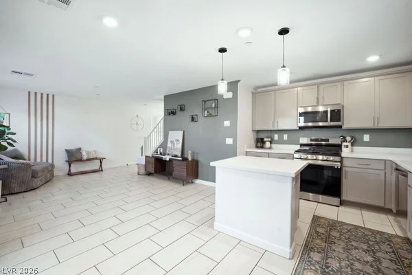 302 Bay Village, Henderson, NV 89011