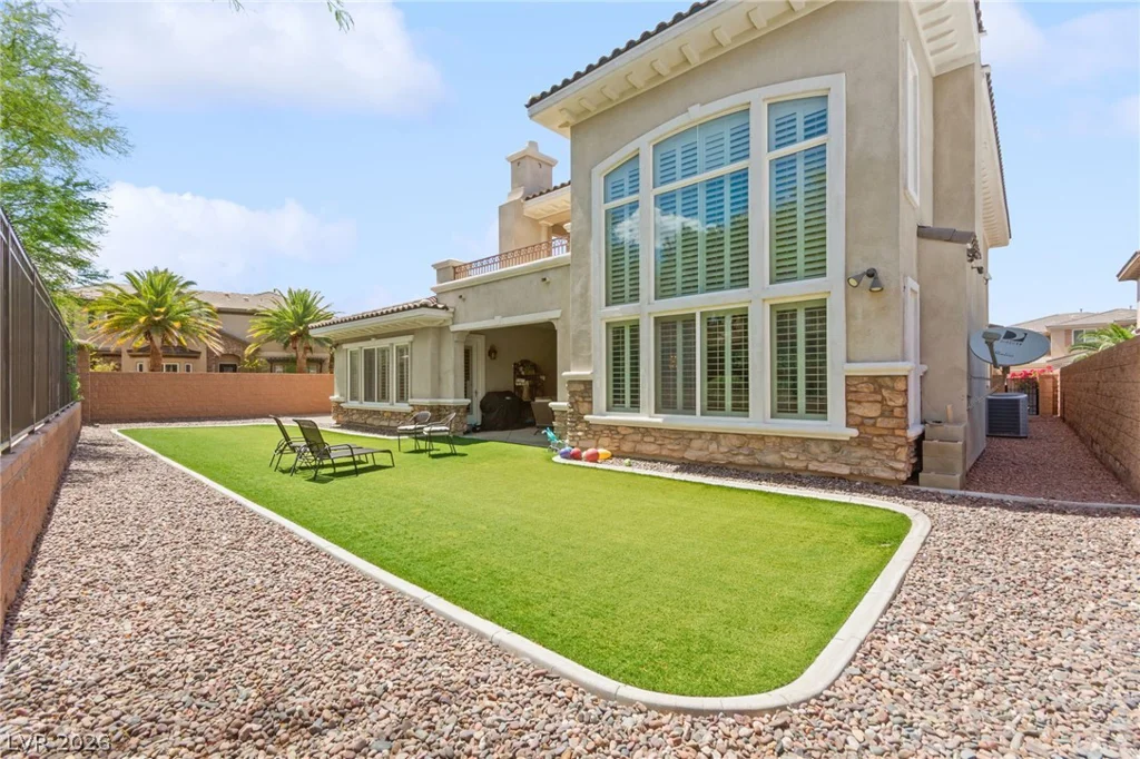1389 ENCHANTED RIVER, Henderson, NV 89012
