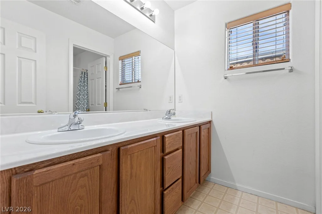 6786 Travertine, Las Vegas, NV 89122