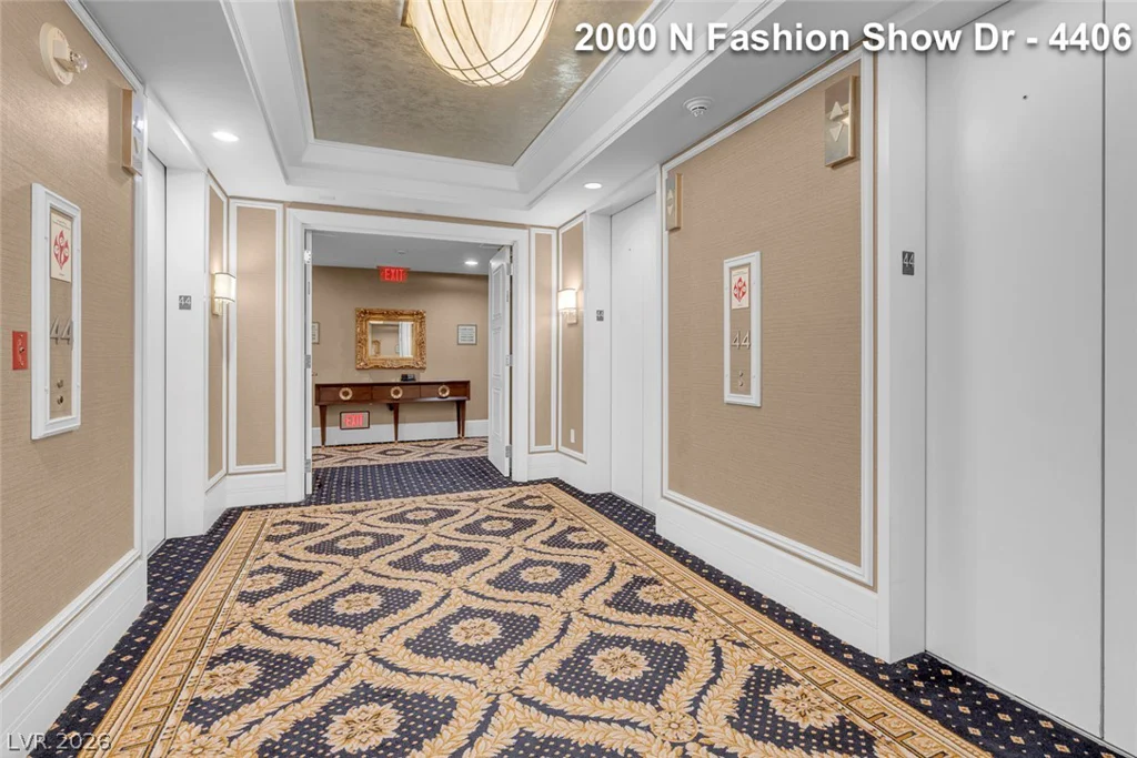 2000 FASHION SHOW, Las Vegas, NV 89109