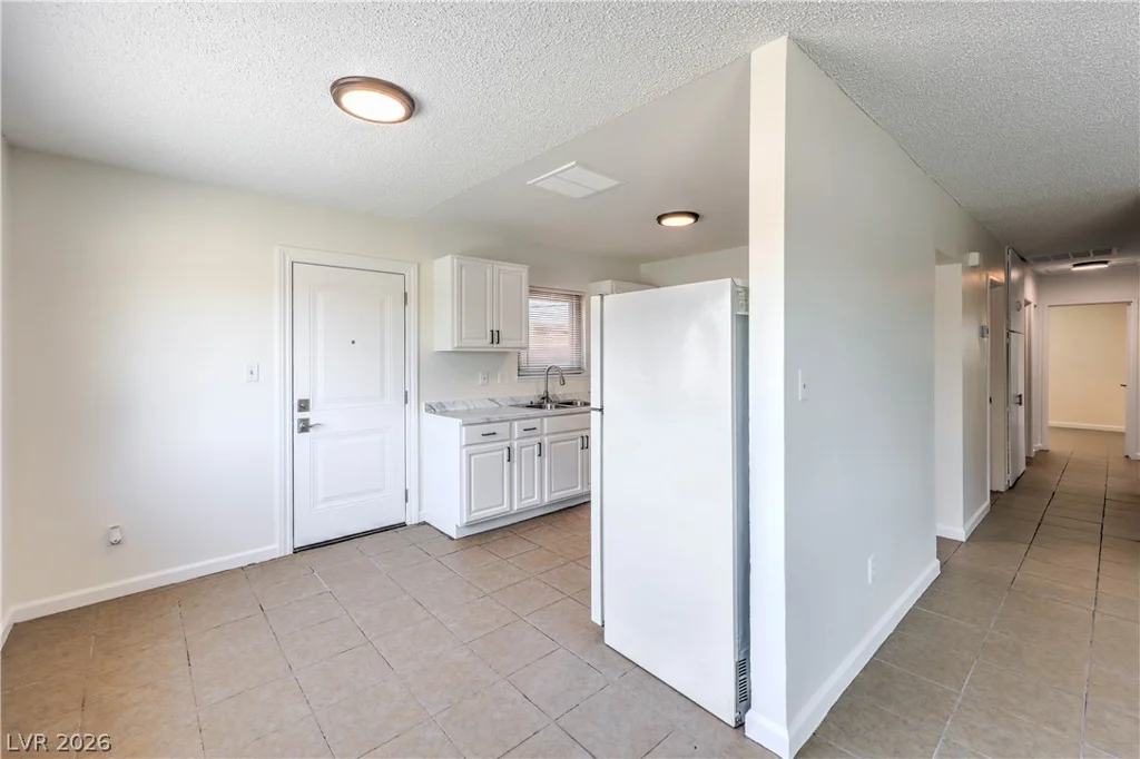 518 Duchess, North Las Vegas, NV 89030