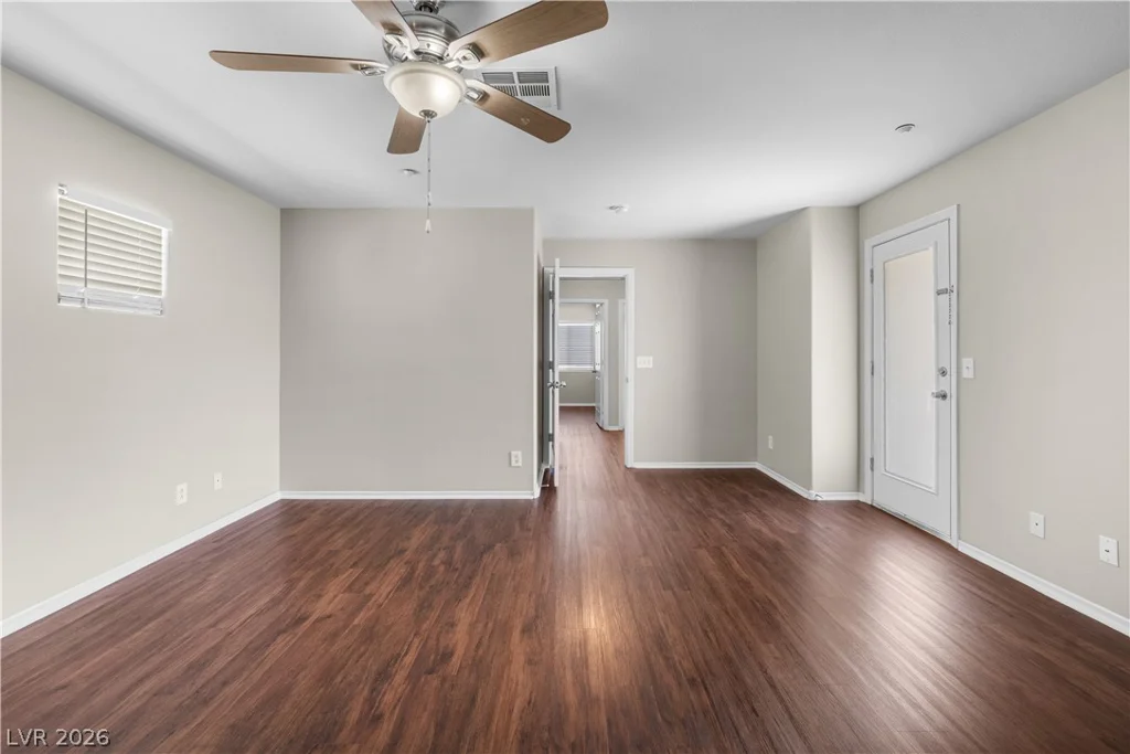 9016 Beaming, Las Vegas, NV 89149