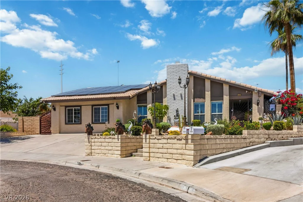 4358 Hobbs, Las Vegas, NV 89120