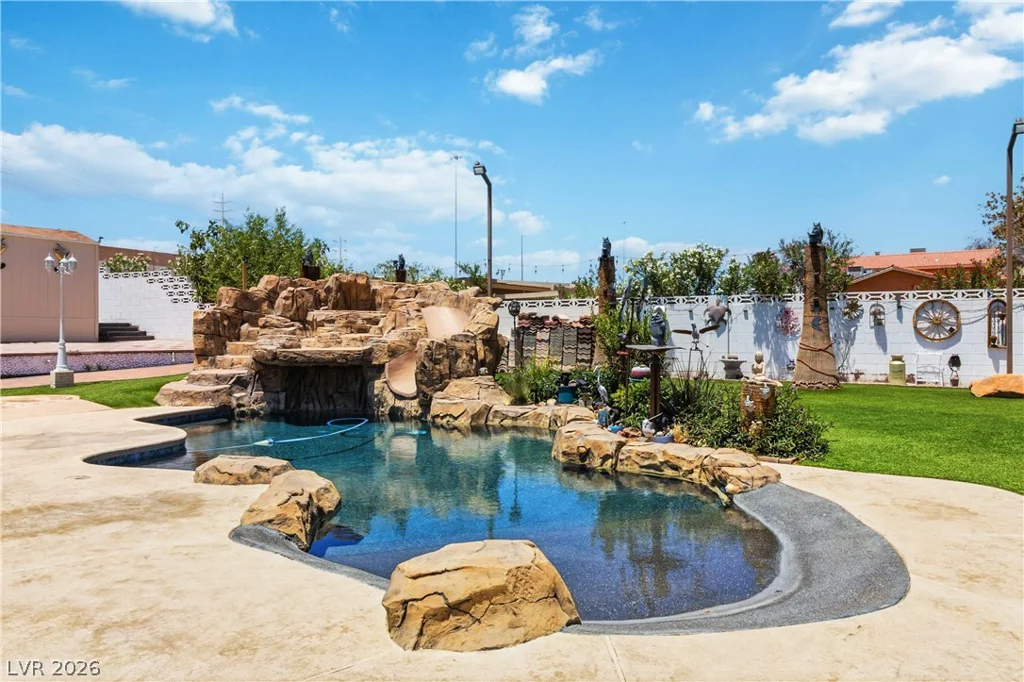 4358 Hobbs, Las Vegas, NV 89120
