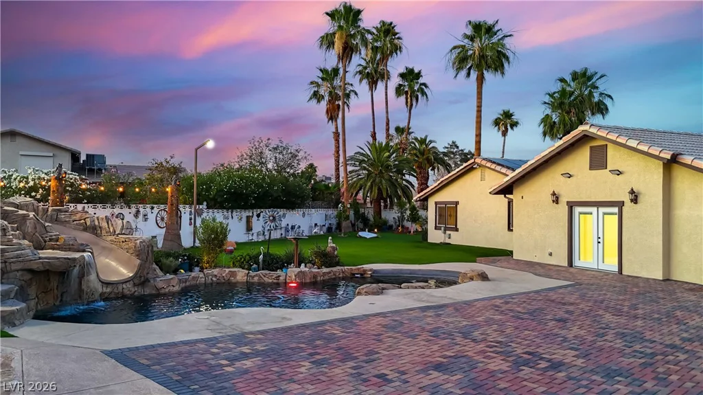 4358 Hobbs, Las Vegas, NV 89120