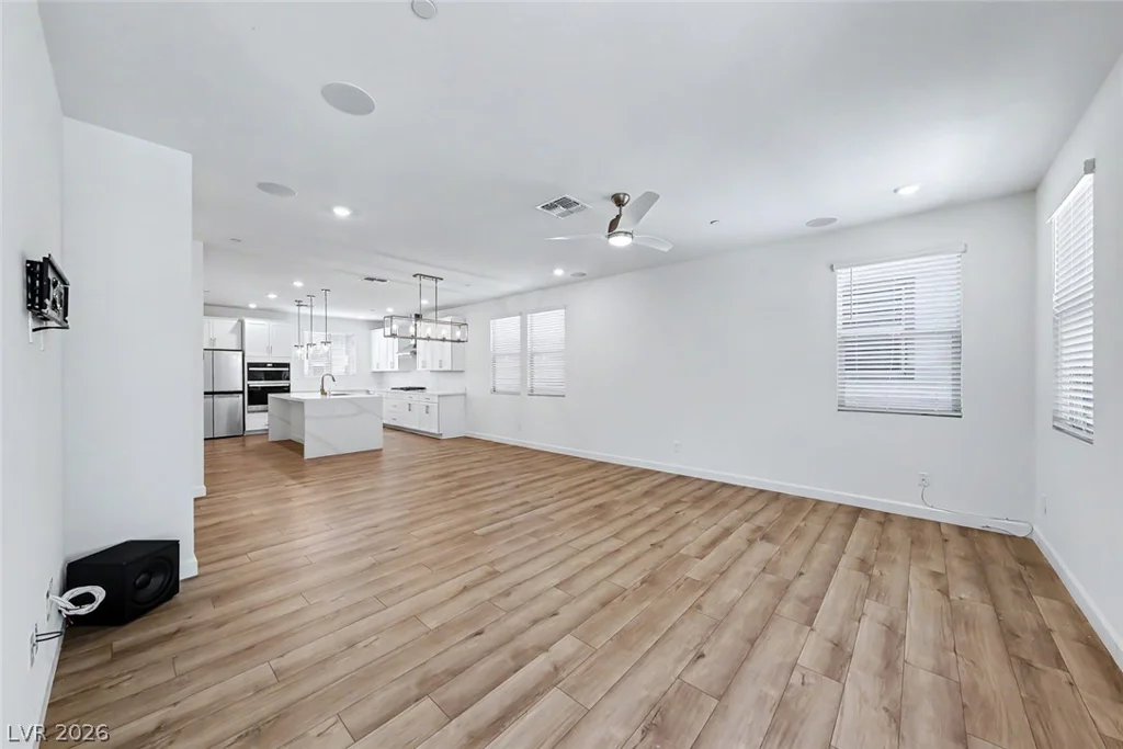 1437 Whistling Kite, Las Vegas, NV 89138