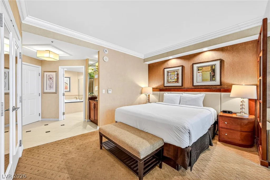 145 Harmon, Las Vegas, NV 89109