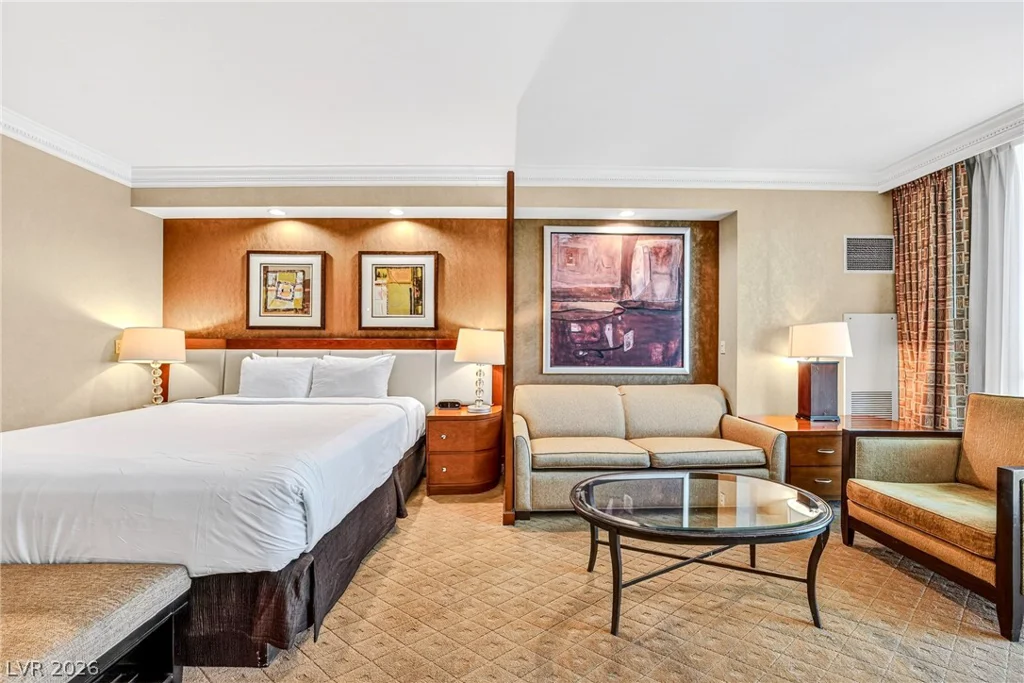 145 Harmon, Las Vegas, NV 89109