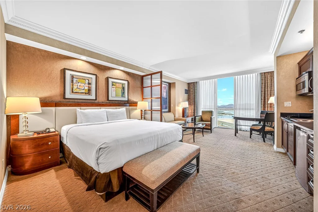 145 Harmon, Las Vegas, NV 89109