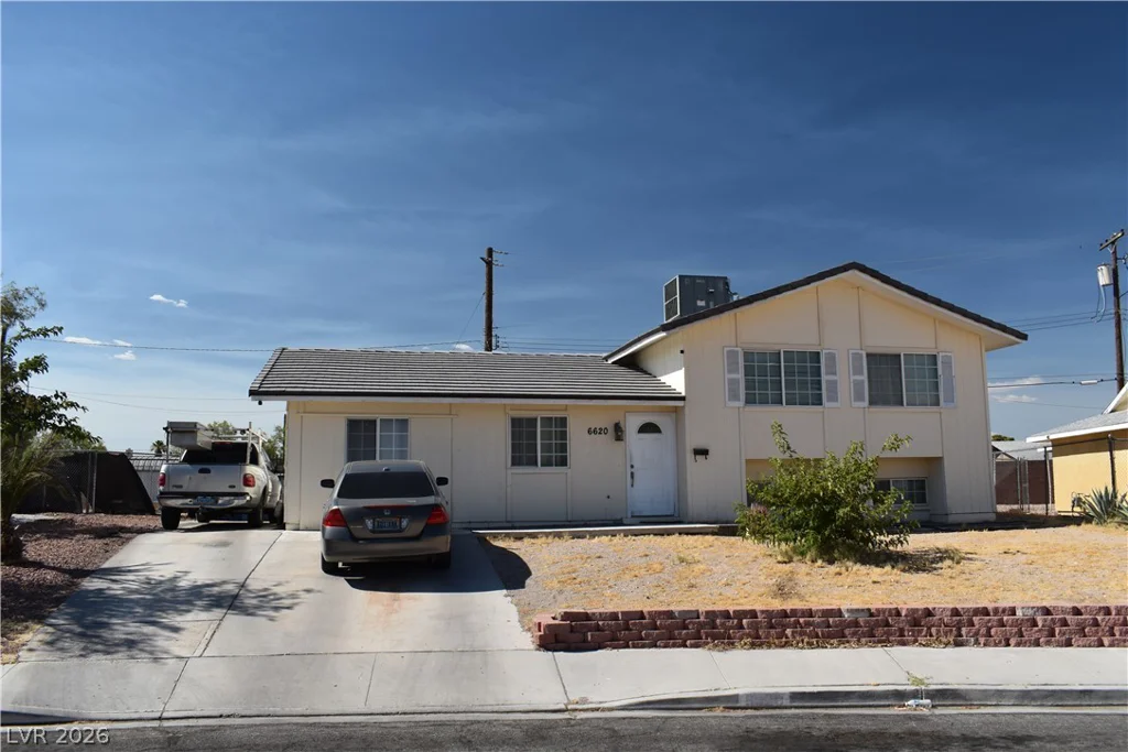 6620 Bourbon, Las Vegas, NV 89107