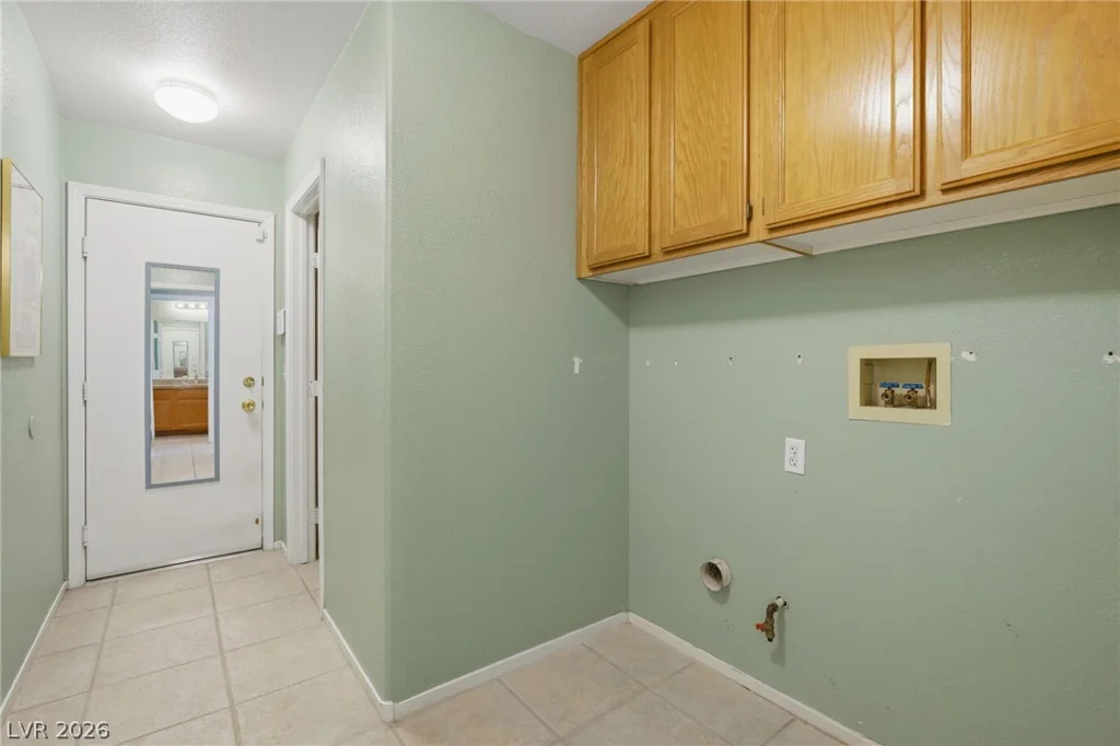 9190 Naples, Las Vegas, NV 89147