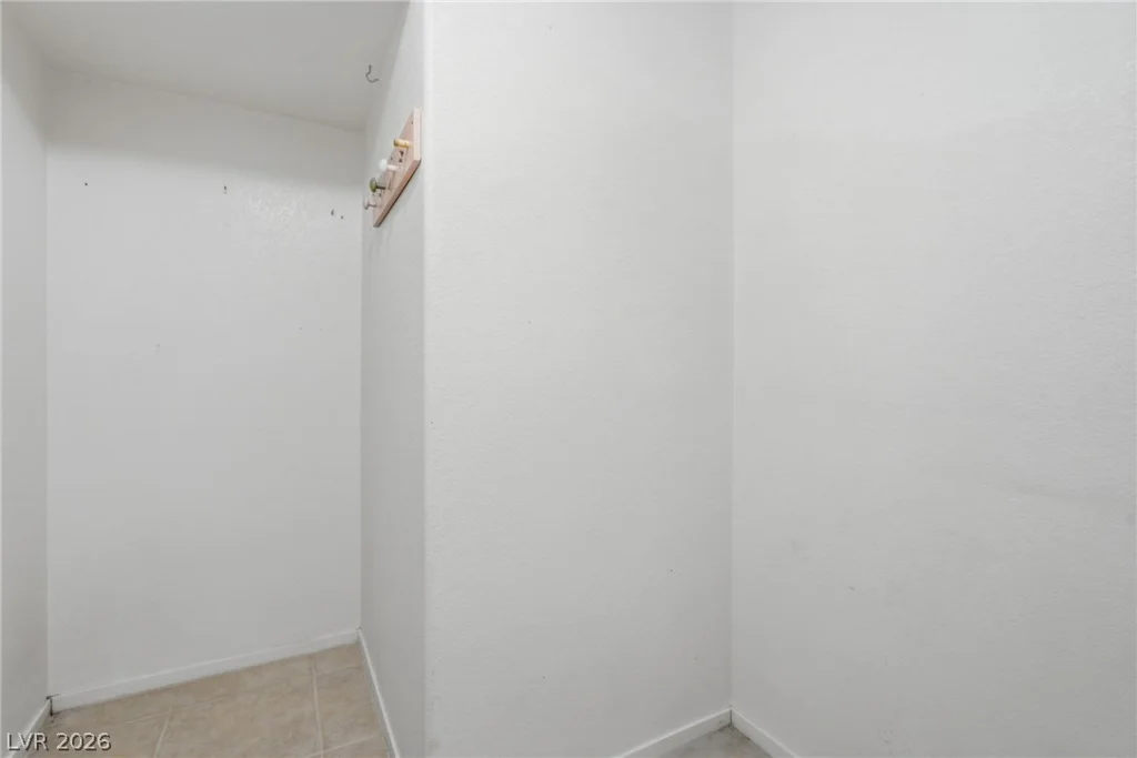 9190 Naples, Las Vegas, NV 89147