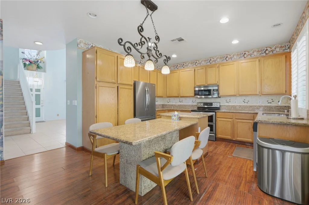 9190 Naples, Las Vegas, NV 89147