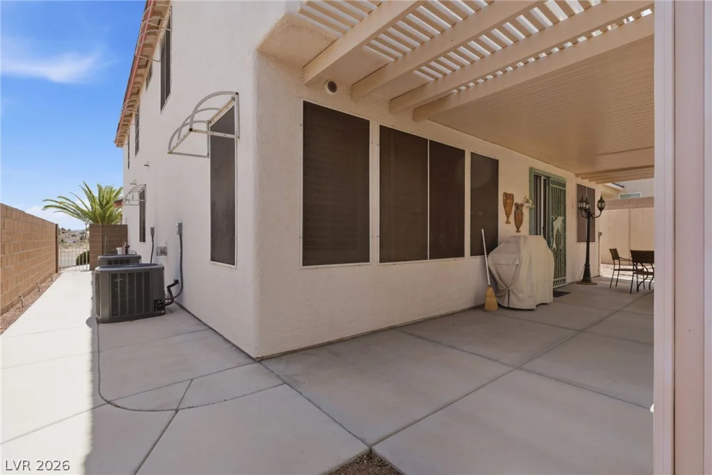 9190 Naples, Las Vegas, NV 89147