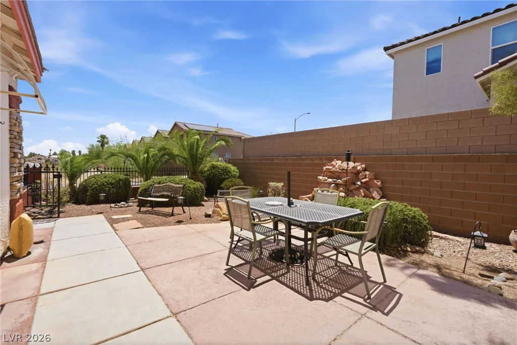 9190 Naples, Las Vegas, NV 89147