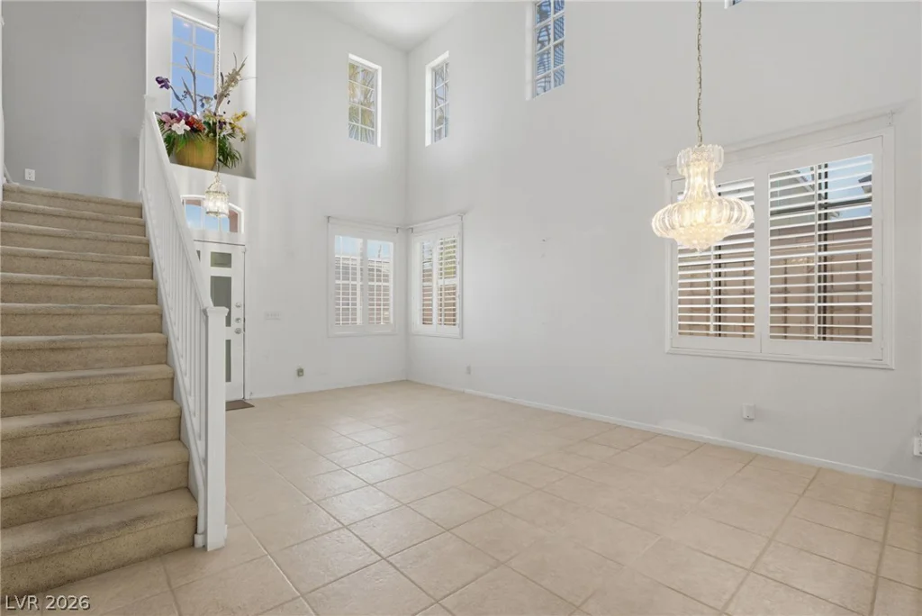 9190 Naples, Las Vegas, NV 89147