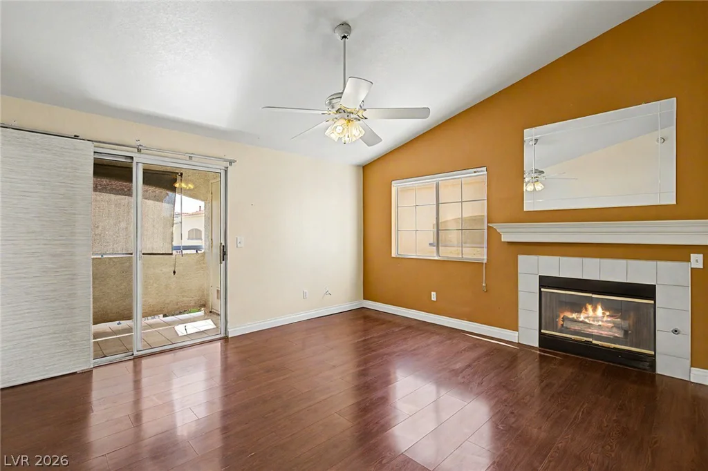 2725 Nellis, Las Vegas, NV 89121