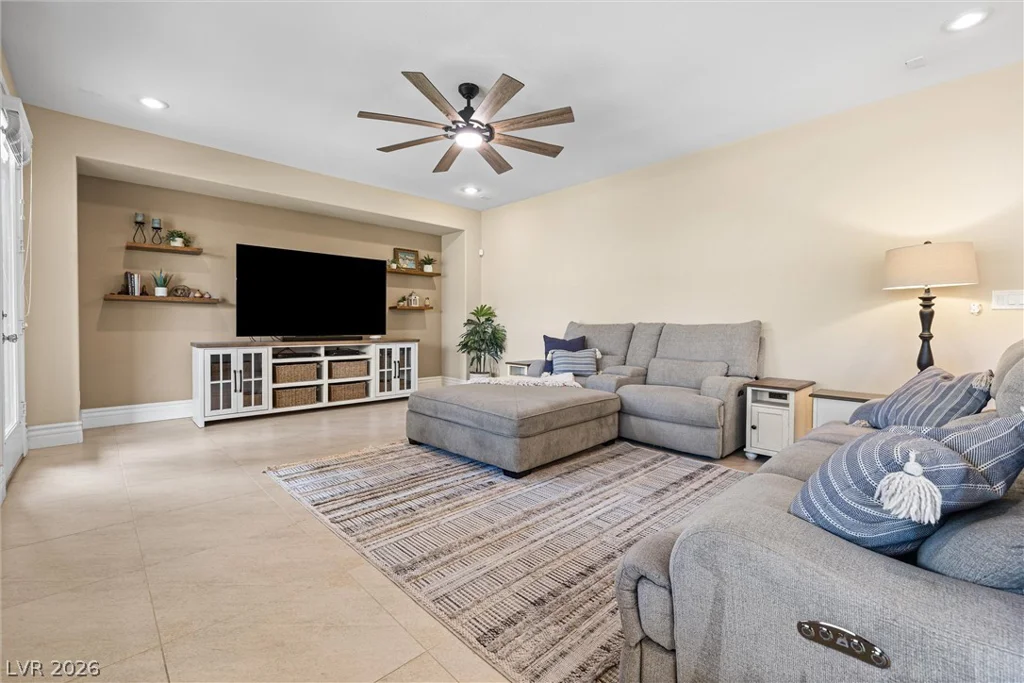 5583 Fairmeade, Las Vegas, NV 89135