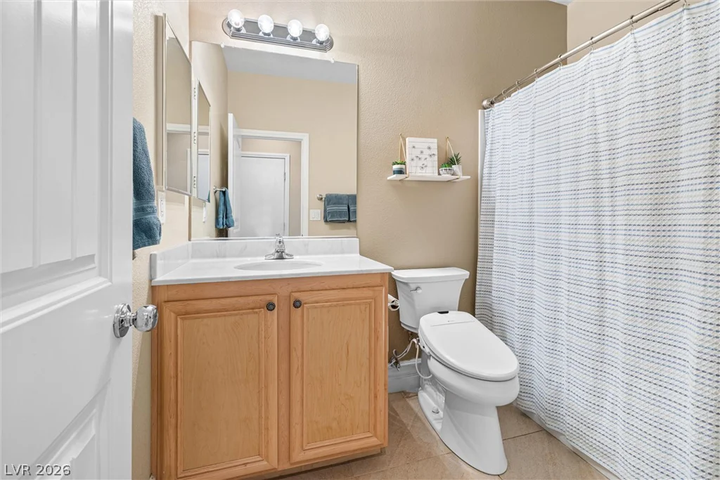 5583 Fairmeade, Las Vegas, NV 89135