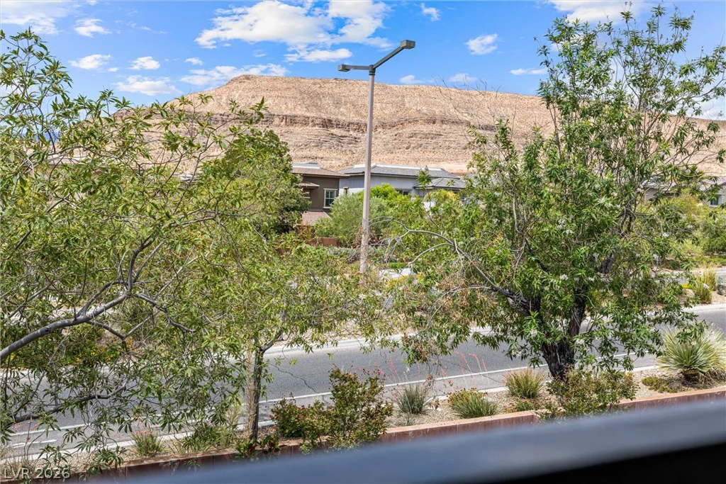 5583 Fairmeade, Las Vegas, NV 89135