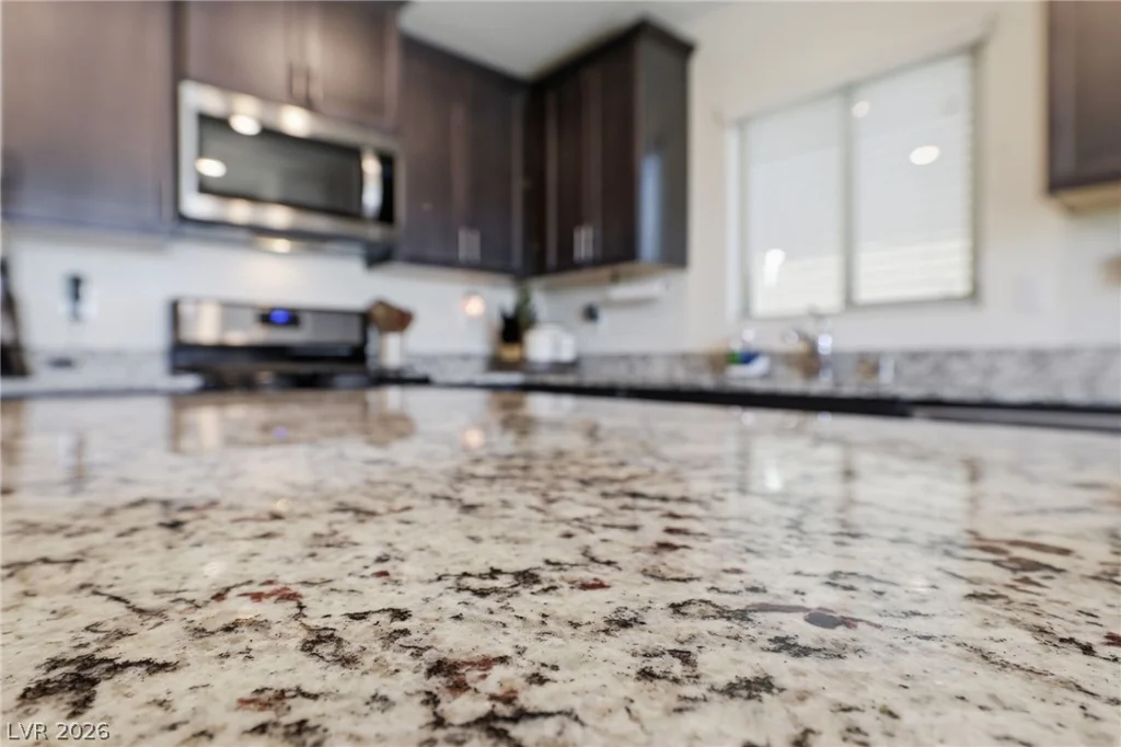 2241 Langmore, Las Vegas, NV 89115