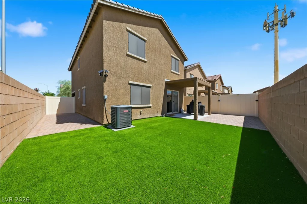 2241 Langmore, Las Vegas, NV 89115