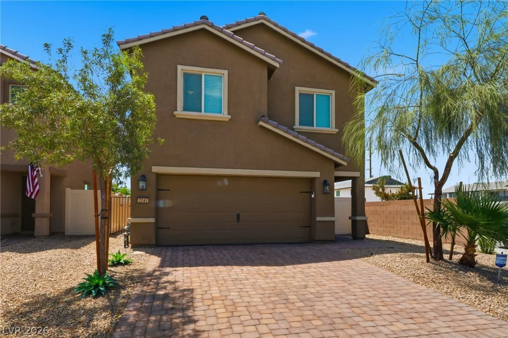 2241 Langmore, Las Vegas, NV 89115