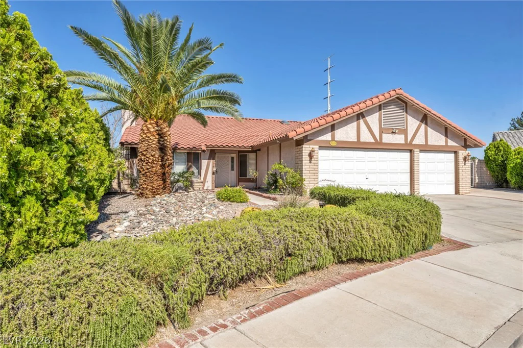 1605 Brocado, Las Vegas, NV 89117