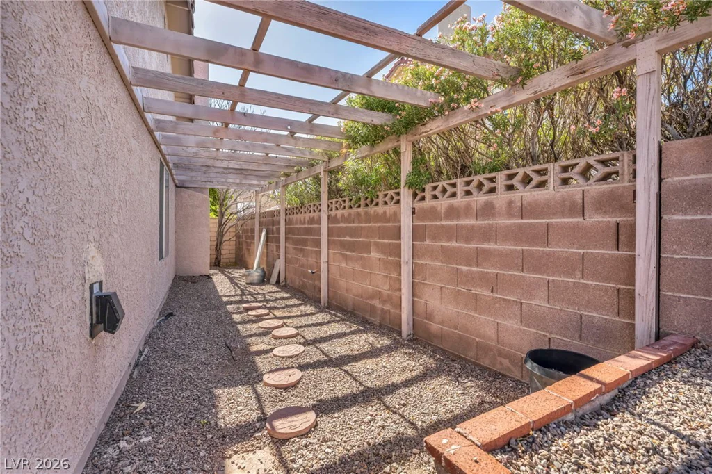 1605 Brocado, Las Vegas, NV 89117