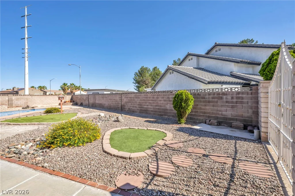 1605 Brocado, Las Vegas, NV 89117