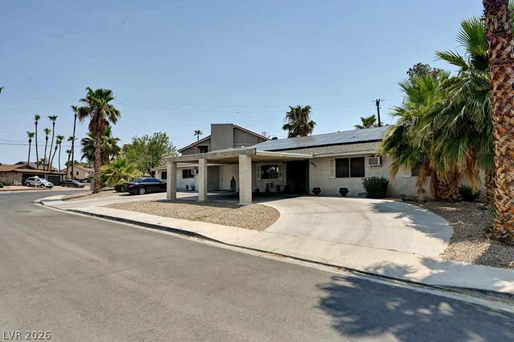 1951 Papago, Las Vegas, NV 89169