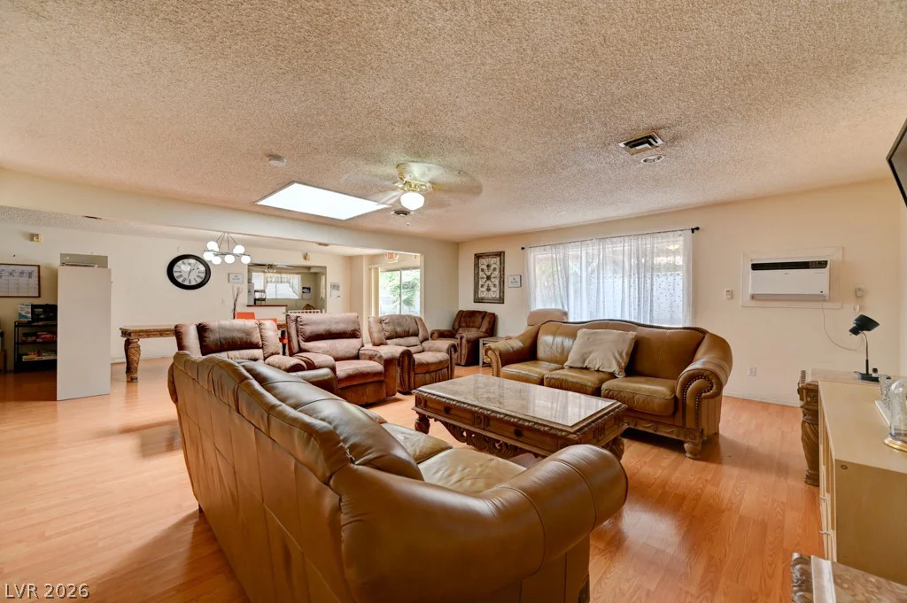 1951 Papago, Las Vegas, NV 89169
