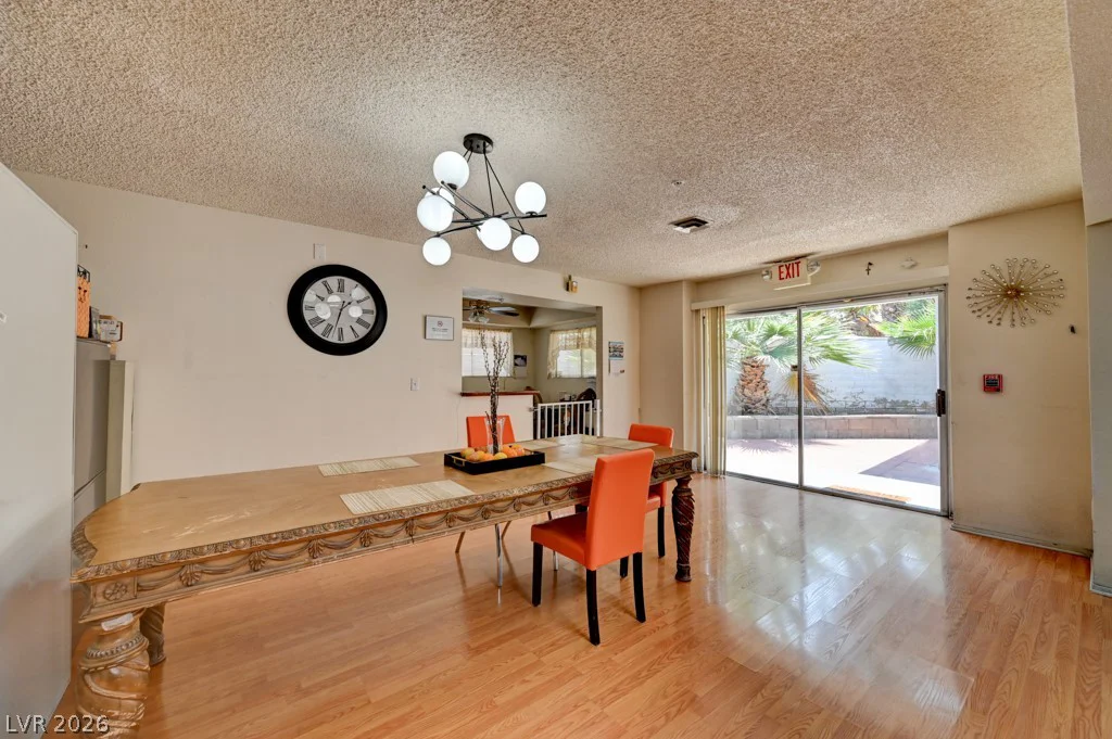 1951 Papago, Las Vegas, NV 89169