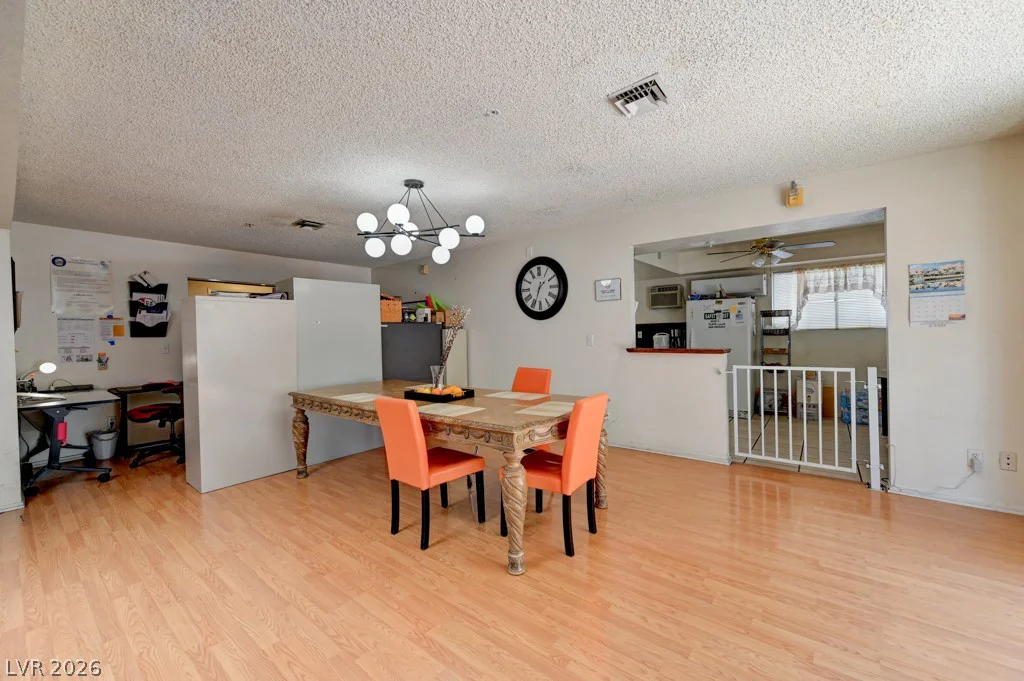 1951 Papago, Las Vegas, NV 89169