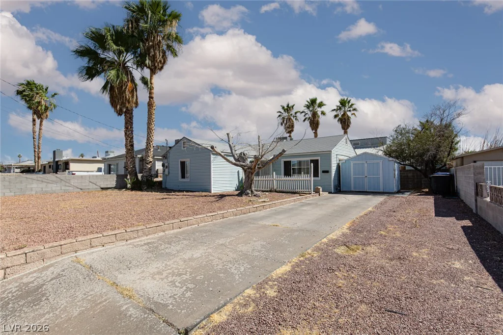 111 Ivy, Henderson, NV 89015