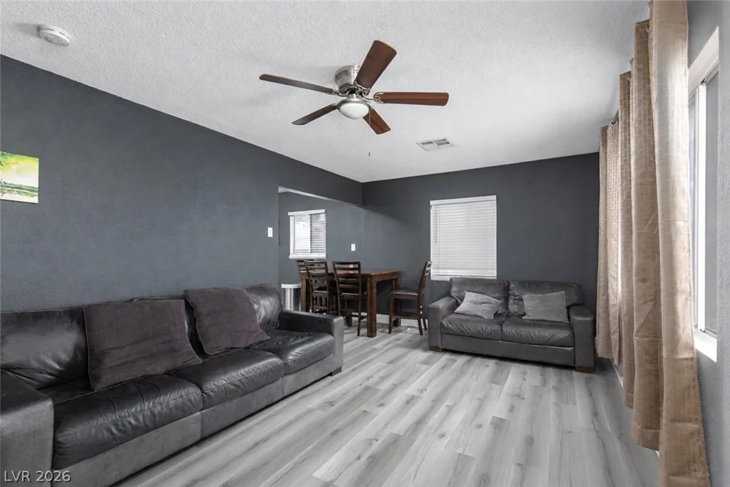 111 Ivy, Henderson, NV 89015