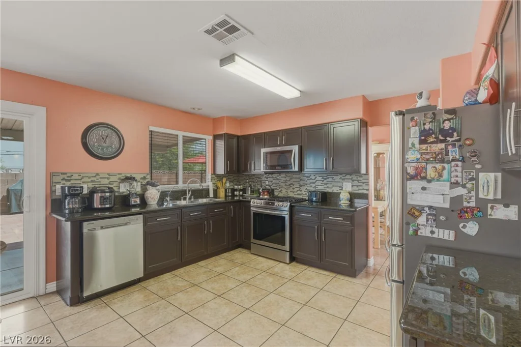 104 Zenith Point, North Las Vegas, NV 89032