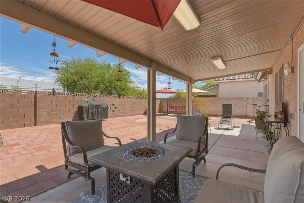 104 Zenith Point, North Las Vegas, NV 89032