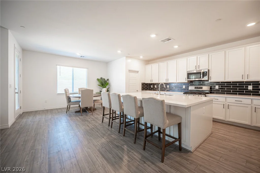 9804 Abel Cliff, Las Vegas, NV 89143